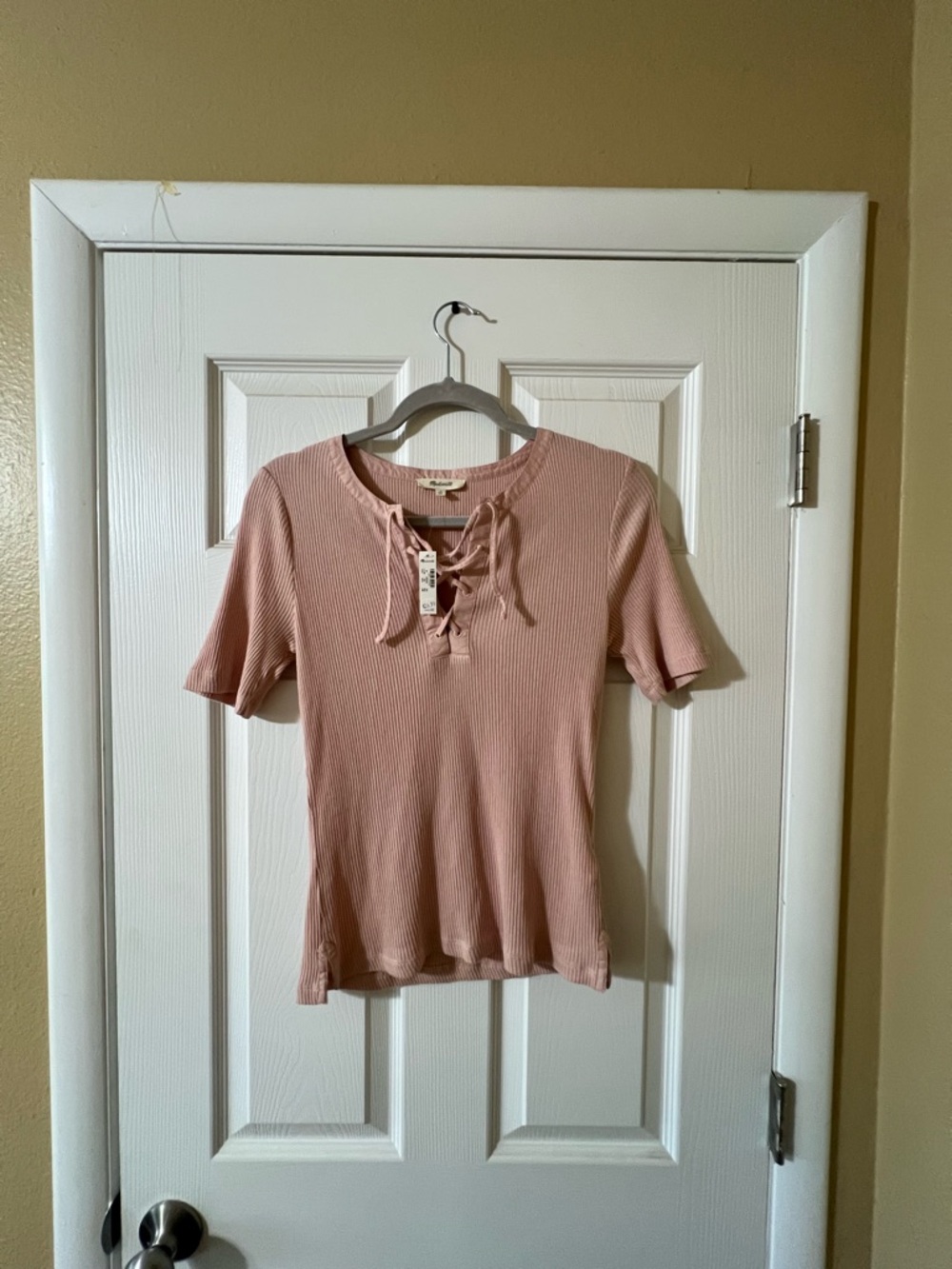 Madewell Lace-Up Ribbed Short Sleeve Top - Blush Pink